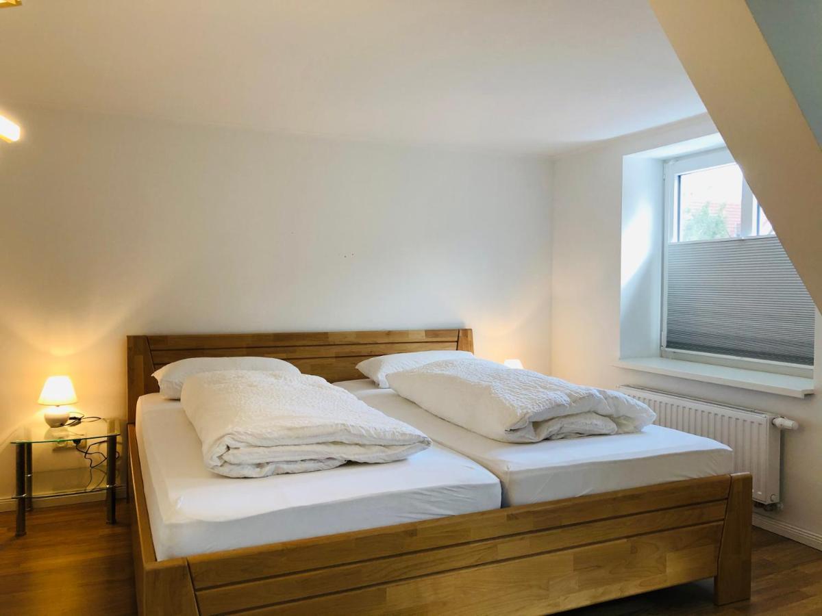 Altstadthus-gemütliches Ferienhaus mit Gärtchen Friedrichstadt Exterior foto